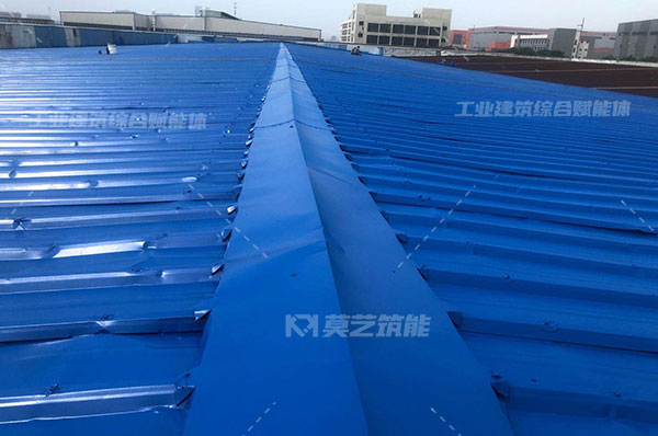 蜜桃网站在线观看屋麵翻新除鏽後效果